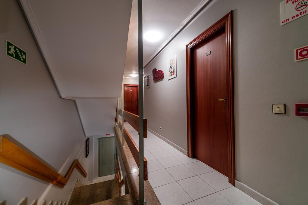 Pension La Mar Castro Urdiales Esterno foto
