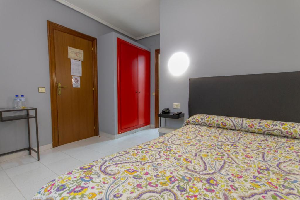 Pension La Mar Castro Urdiales Esterno foto